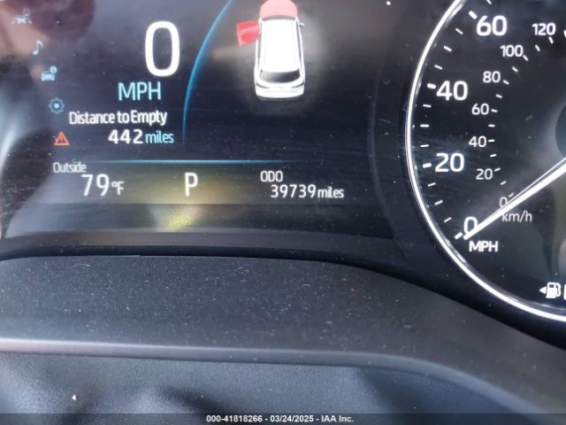 5TDERKEC4NS096097 Toyota Sienna Platinum