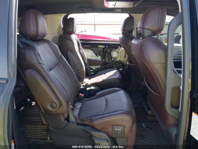 5TDERKEC4NS096097 Toyota Sienna Platinum