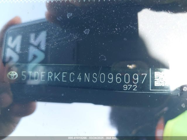 5TDERKEC4NS096097 Toyota Sienna Platinum