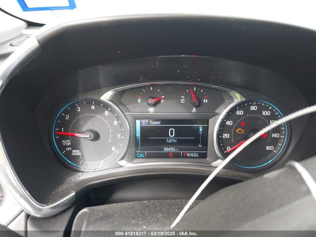 2GNAXKEX5J6243627 Chevrolet EQUINOX LT