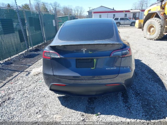 5YJYGDEF1MF268405 Tesla Model Y Performance Dual Motor All-wheel Drive