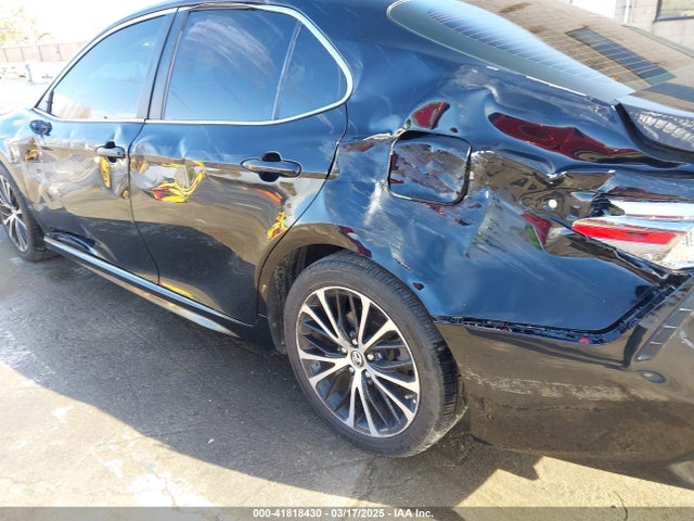4T1B11HK5KU752057 Toyota CAMRY SE
