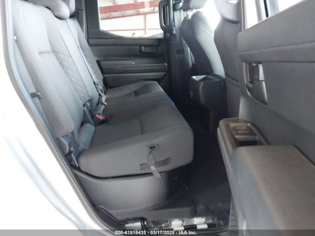 3TYKD5HN6RT011044 Toyota Tacoma Sr 2wd