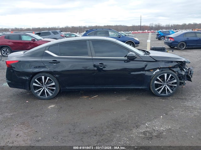 1N4BL4CV3MN381551 Nissan Altima Sr Fwd