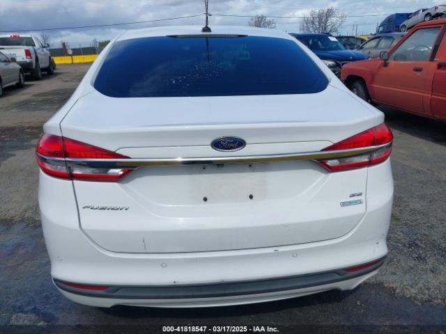 3FA6P0HD5HR294185 Ford FUSION SE