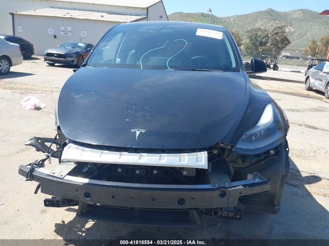 7SAYGDEF3PF683118 Tesla Model Y Performance Dual Motor All-wheel Drive