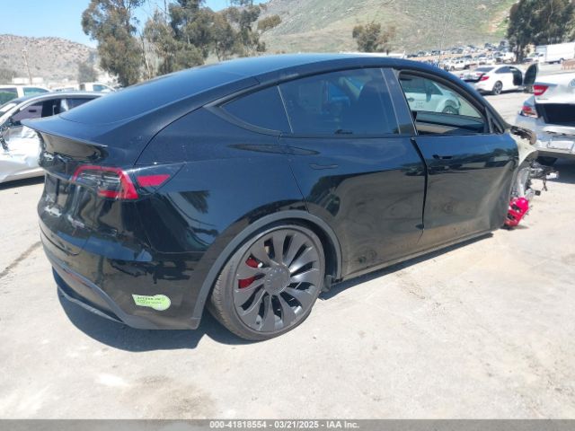 2023 TESLA MODEL Y 7SAYGDEF3PF683118 Photo 3