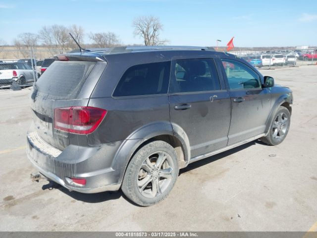 3C4PDDGGXHT505250 Dodge Journey Crossroad Plus Awd