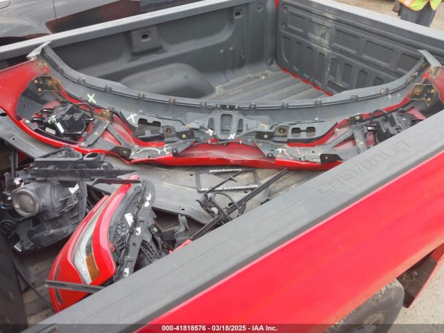 1GCUKREC8HF112606 Chevrolet Silverado 1500 1lt/2lt
