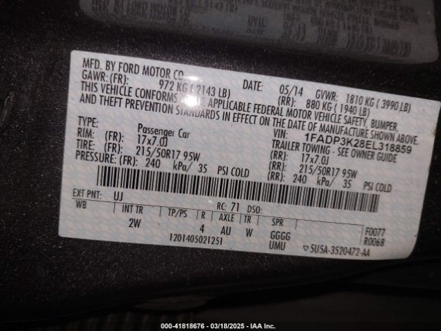 1FADP3K28EL318859 Ford FOCUS SE