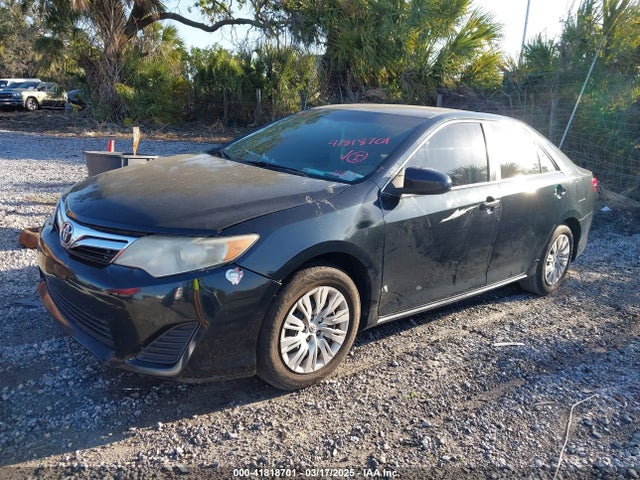 4T4BF1FK3ER416647 Toyota CAMRY LE