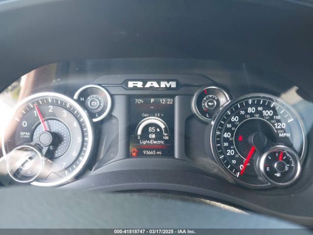 3C6UR5HJ5MG606694 RAM 2500 Tradesman  4x4 8' Box