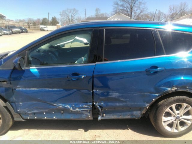 1FMCU0GD3HUD45095 Ford ESCAPE SE