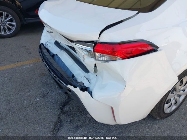 JTDEPRAE6LJ099244 Toyota COROLLA LE