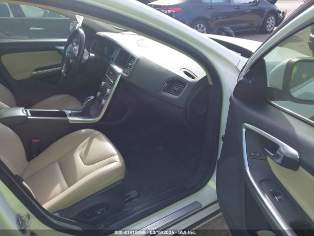LYV402HK9JB173328 Volvo S60 Inscription T5