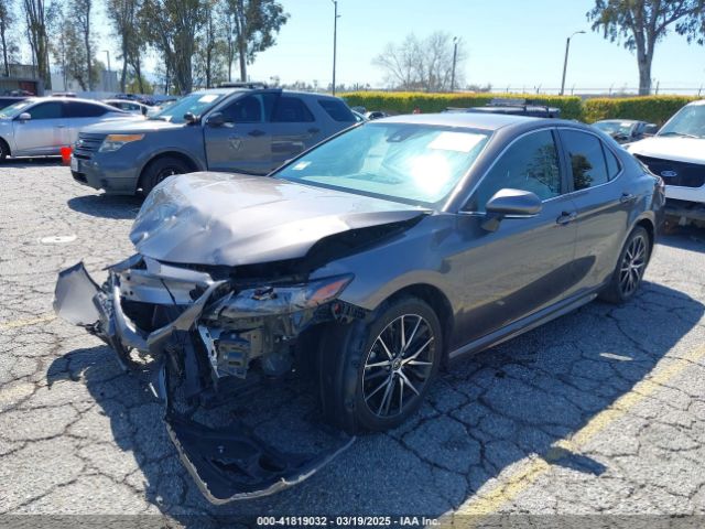 4T1T11AK2NU701442 Toyota CAMRY SE