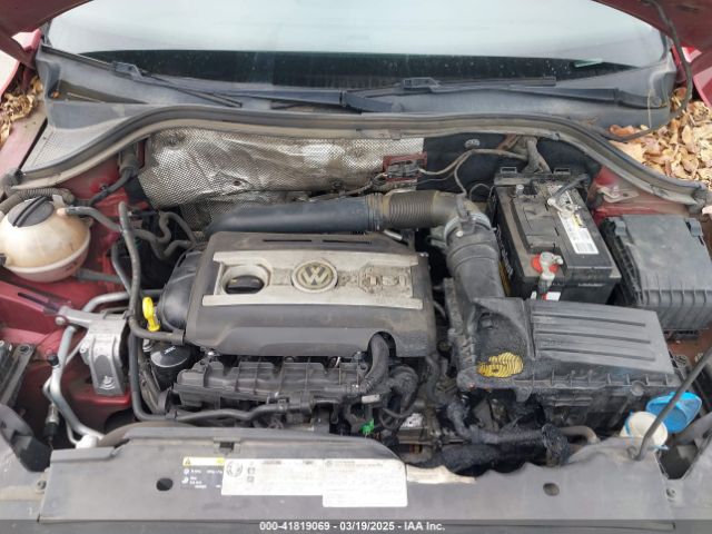 WVGAV7AX0FW067970 Volkswagen TIGUAN SE