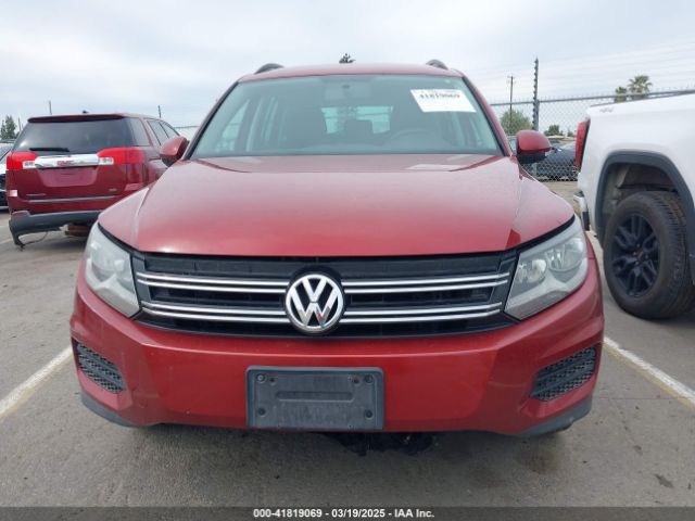 WVGAV7AX0FW067970 Volkswagen TIGUAN SE