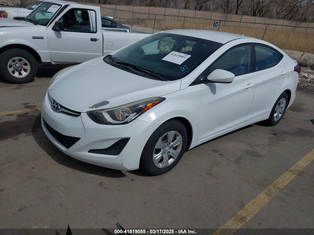 Hyundai ELANTRA SE 2016 5NPDH4AE0GH750930 Image 2