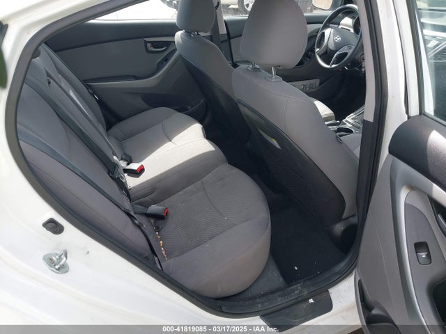 Hyundai ELANTRA SE 2016 5NPDH4AE0GH750930 Image 8