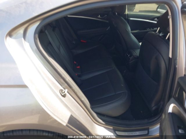 KMTG34TA1NU092710 Genesis G70 2.0t Rwd