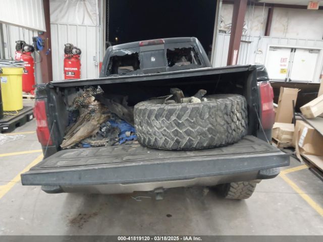 1GTV2MEC2JZ226046 GMC Sierra 1500 Sle