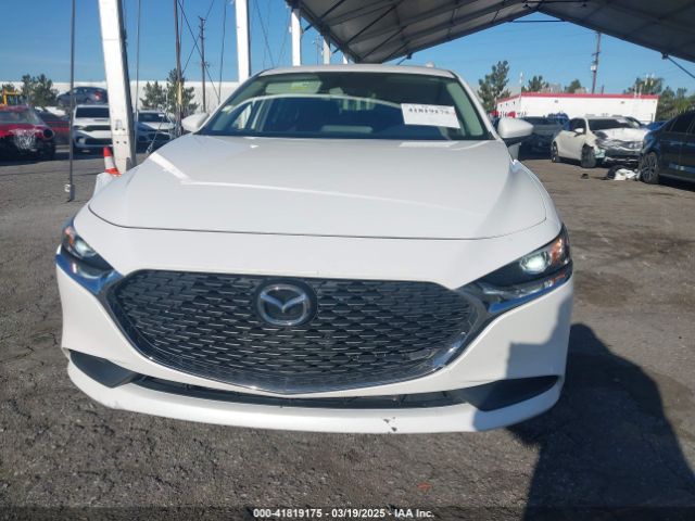 3MZBPABL3KM113083 Mazda MAZDA3