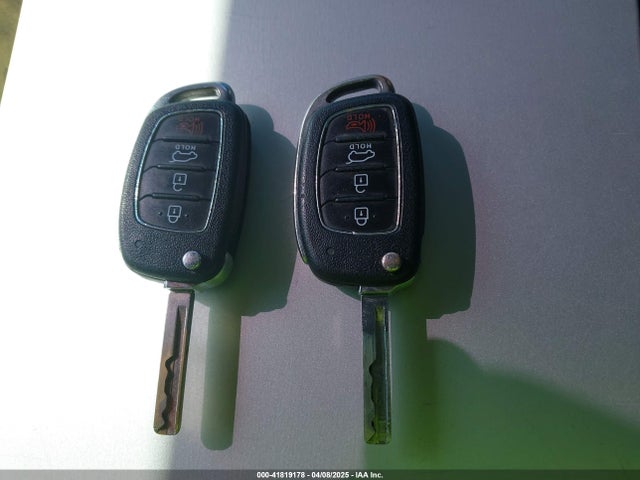 5XYZT3LB0JG569486 Hyundai Santa Fe Sport 2.4l