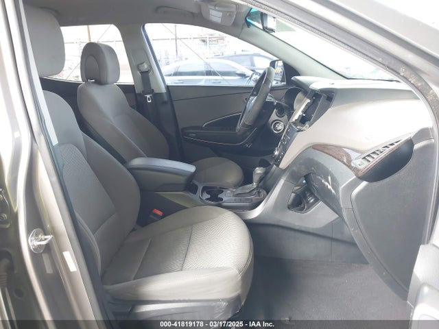 5XYZT3LB0JG569486 Hyundai Santa Fe Sport 2.4l