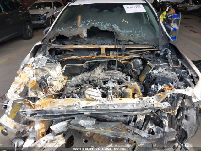 JF2GUADCXR8877463 Subaru Crosstrek Premium