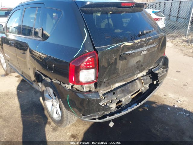 1C4NJCBA8GD560507 Jeep Compass Sport