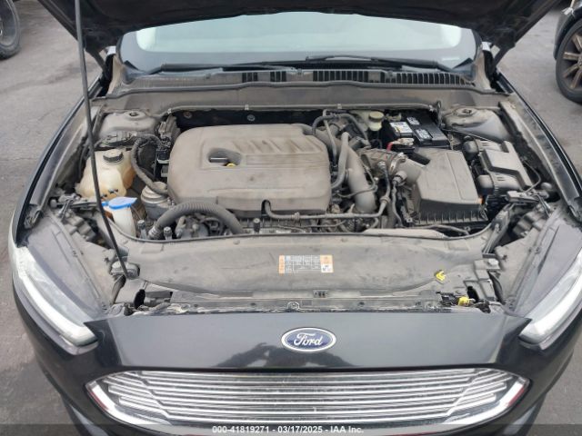 1FA6P0HD8E5357729 Ford FUSION SE