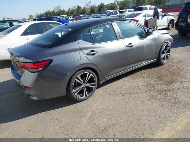 3N1AB8DV0MY290032 Nissan Sentra Sr Xtronic Cvt