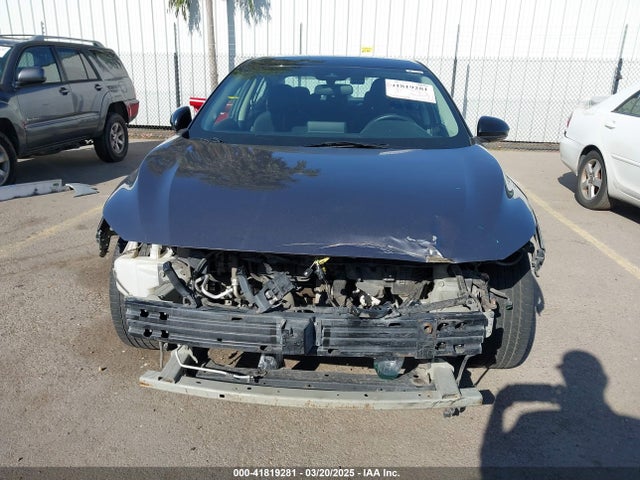 3N1AB8DV0MY290032 Nissan Sentra Sr Xtronic Cvt