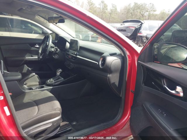 3KPF34AD3KE048077 KIA FORTE S