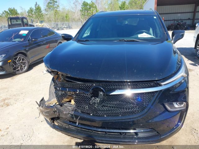 5GAEVAKW3PJ122338 Buick Enclave Essence Awd
