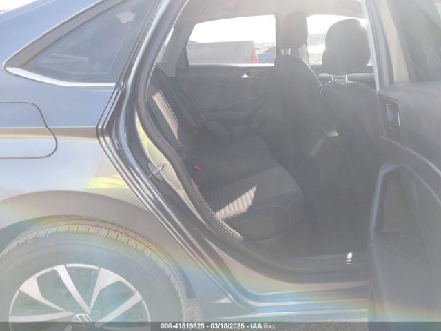 3VW5M7BU0RM095394 Volkswagen Jetta 1.5t S