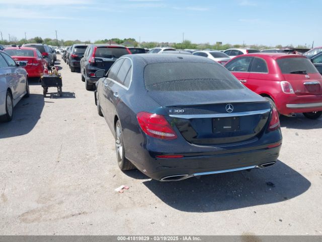 WDDZF4JB4HA082033 Mercedes-Benz E 300