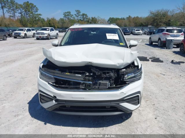 3VVNB7AX2RM022579 Volkswagen Tiguan 2.0t Se/2.0t Wolfsburg Edition