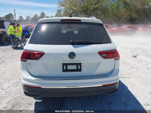 3VVNB7AX2RM022579 Volkswagen Tiguan 2.0t Se/2.0t Wolfsburg Edition