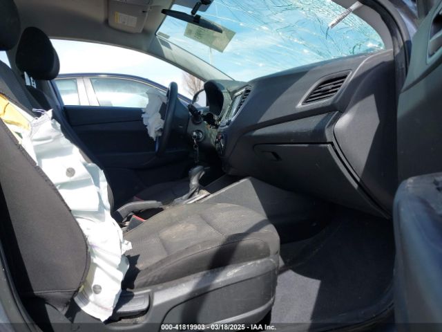 3KPC24A60LE094667 Hyundai Accent Sel