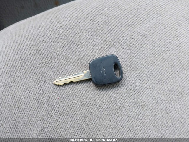 Продаж на аукціоні авто 1998 Ford Expedition Eddie Bauer/xlt, vin: 1FMRU18W3WLA74963, номер лоту: 41819913