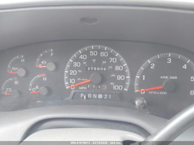 Продаж на аукціоні авто 1998 Ford Expedition Eddie Bauer/xlt, vin: 1FMRU18W3WLA74963, номер лоту: 41819913