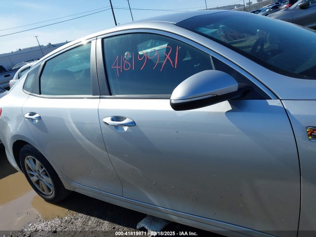 5XXGT4L34GG078857 KIA Optima Lx