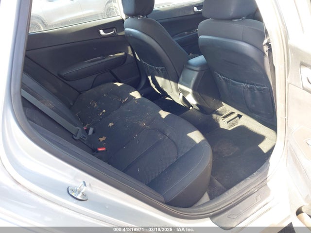 5XXGT4L34GG078857 KIA Optima Lx
