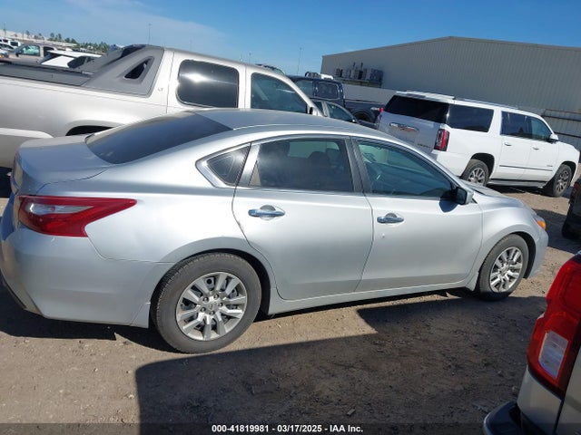 1N4AL3APXJC289855 Nissan Altima 2.5 S