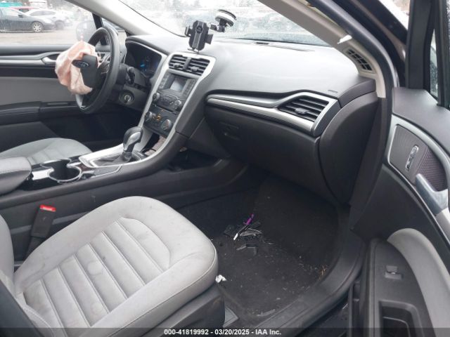 1FA6P0G75E5407255 Ford FUSION S