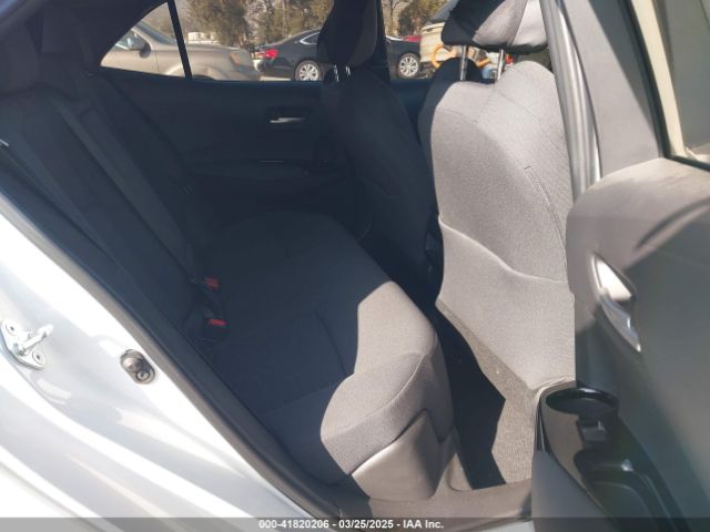 JTND4MBE3N3188178 Toyota COROLLA SE