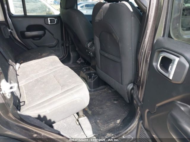 1C4HJXDG6KW538685 Jeep Wrangler Unlimited Sport S 4x4