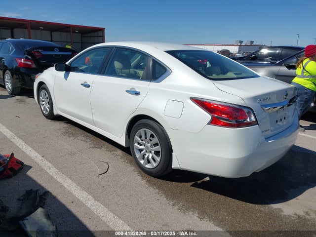 1N4AL3AP0FN307176 Nissan 2015